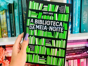 Capa do livro A Biblioteca da Meia Noite de Matt Haig.